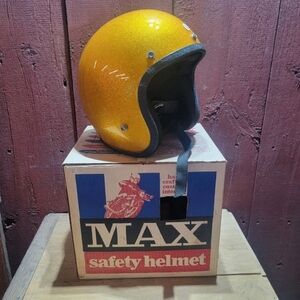 Retro Vintage Griffin MAX Gold Metalflake Safety Helmet in Box - Motorcycle NOS